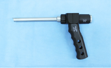 腹腔鏡手術に使用する器具 電動モルセレーター画像